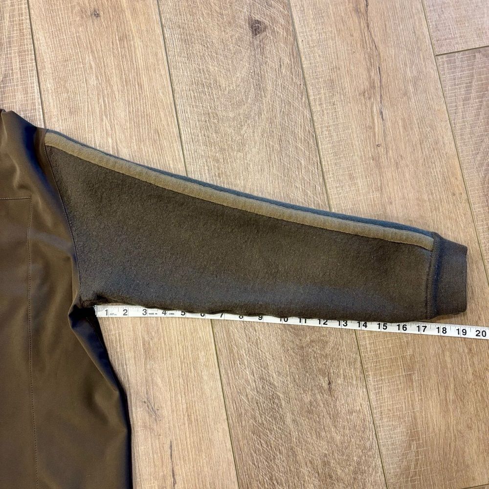 Lululemon Jacket - Picture 9 of 9